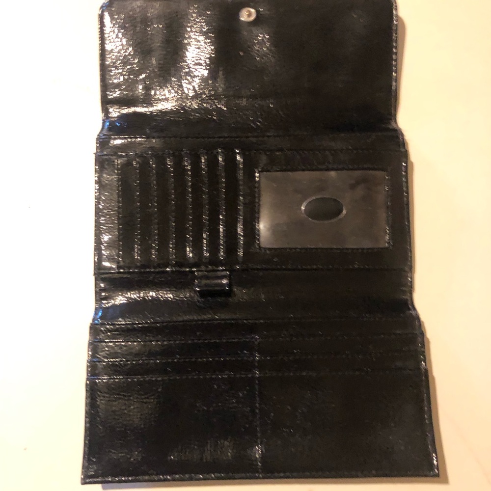 Guess Wallet - Picture 5 of 5